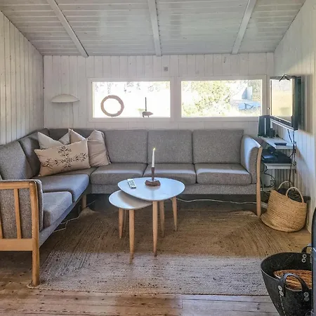 3 Bedroom Lovely Home In Albaek Skagen